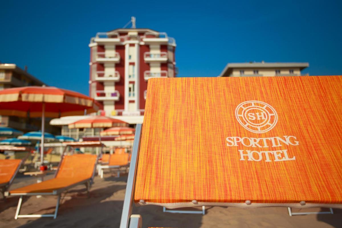 Sporting 3*